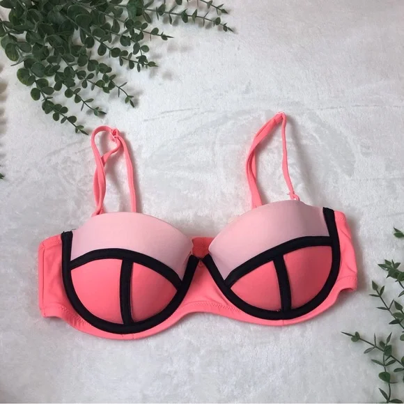 ★CERRIC★CERRIC MONOGRAM BIKINI 2COLOR(PINK, BLACK) Victoria's Secret | Swim | Victorias Secret Bikini Top Color